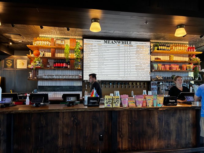 Interior of Hold Out Brewing in Clarksville