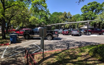 Howson Branch, Austin Public Library
