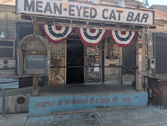Interior of Mean Eyed Cat in Clarksville